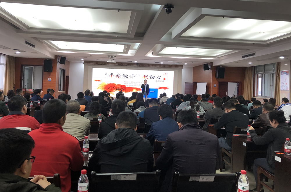 聯(lián)學(xué)聯(lián)創(chuàng)，半床棉被