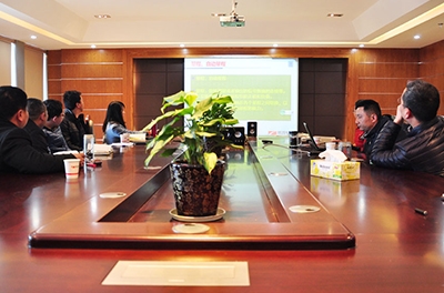 湖南銀河電氣有限公司年度第五場培訓(xùn)結(jié)束--WP4000變頻功率分析儀應(yīng)用操作結(jié)束