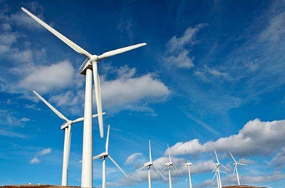 中國電建十四局投資云南首個“風(fēng)光互補”項目獲核準